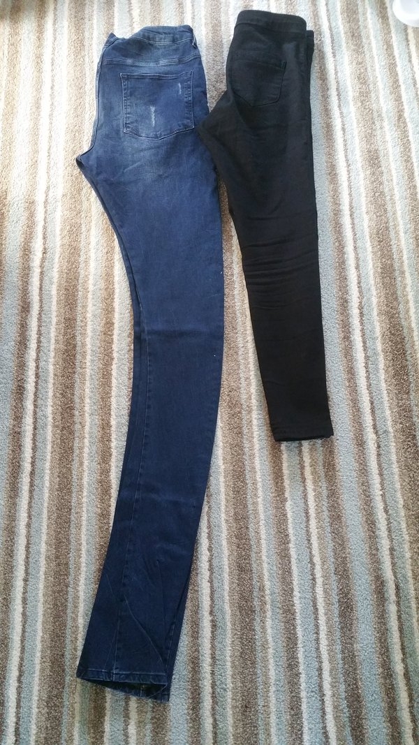 Chiếc quần jeans quái dị khiến người mua điên tiết