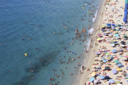 Ngăm 10 bãi biển siêu đep hút khách nhất thế giới