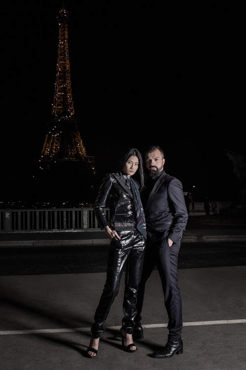 Kha mỹ vân mở màn show diễn trong paris haute couture