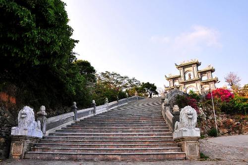 Ba ngôi chùa nổi tiếng cùng tên trong một thành phố