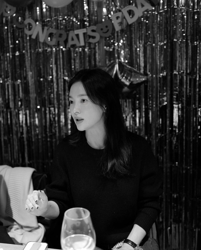 Hình ảnh thời bé tí của song hye kyo