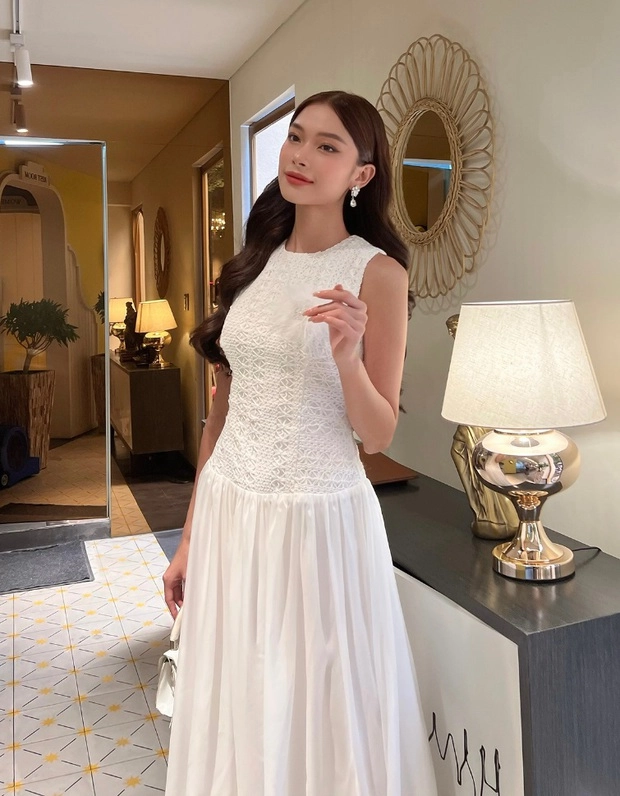 Sắm ngay 9 mẫu váy dự tiệc cưới đang sale mạnh 50