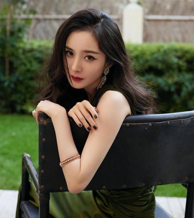 9 bức ảnh thẻ của dàn đại mỹ nhân hoa ngữ