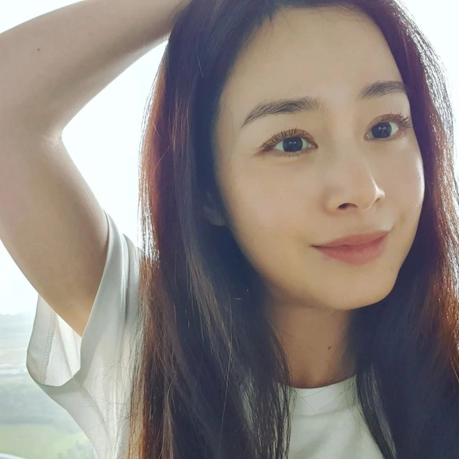Song hye kyo kim tae hee là phẳng nếp nhăn bằng mật ong và trứng gà chín