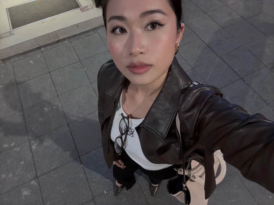 Jade trần làn gió mới trong giới beauty blogger việt