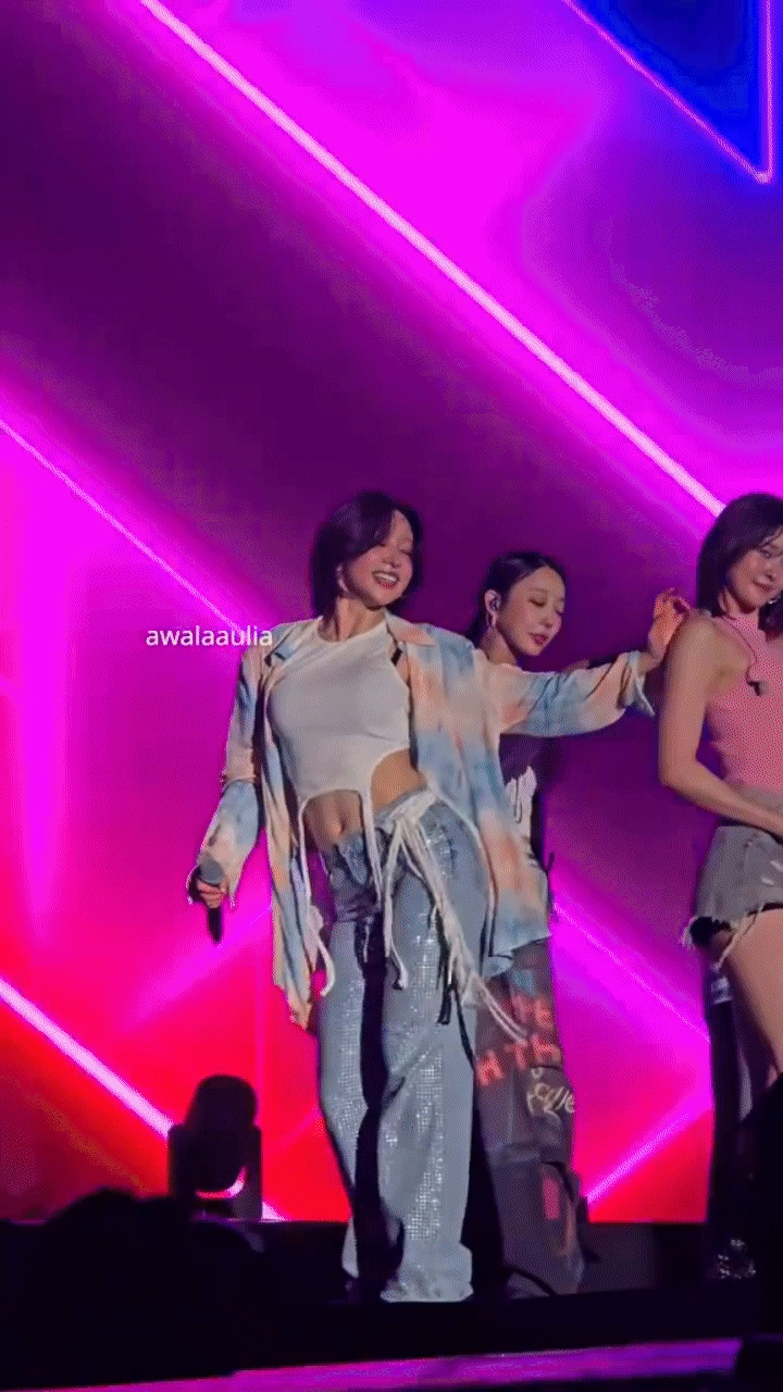 Nhan sắc ngày tái xuất của nữ thần fancam hani