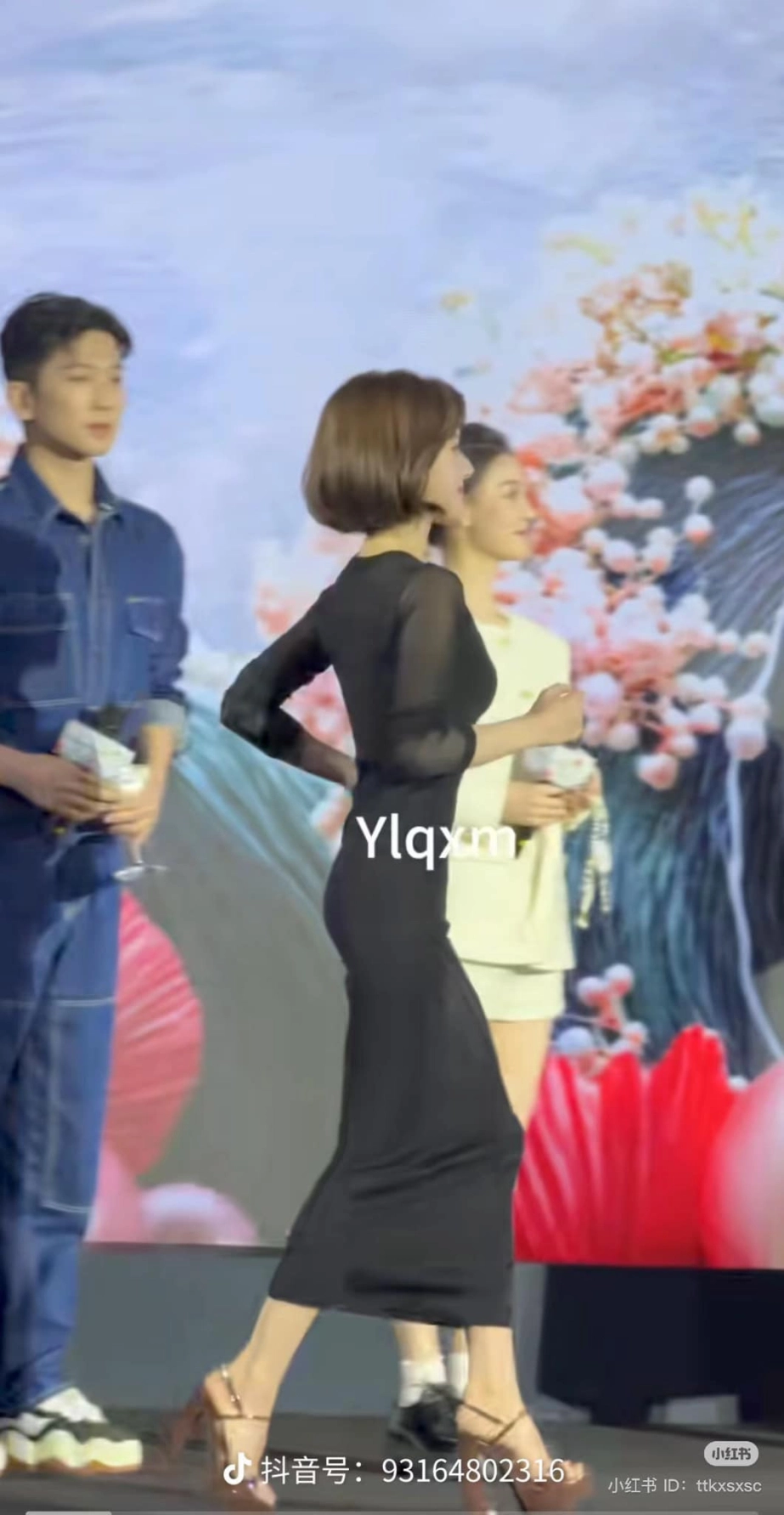 Cân nặng thật của triệu lộ tư