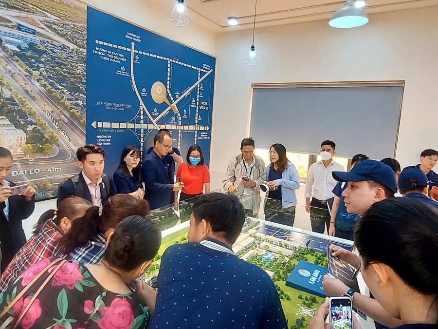 Lan anh avenue phú mỹ hưng thu nhỏ